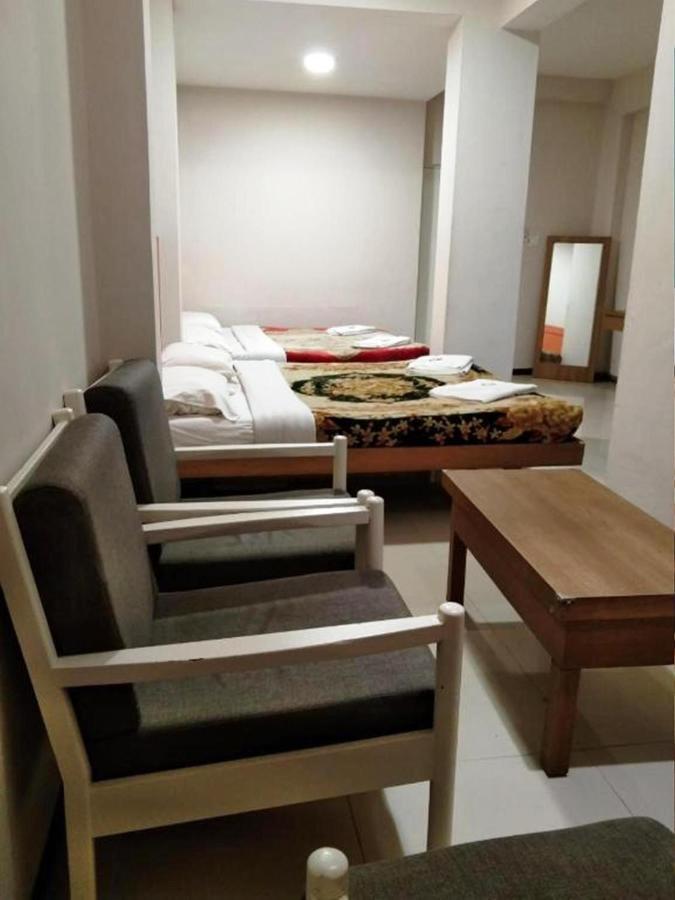 Hotel Preethi Palace Ooty Kültér fotó