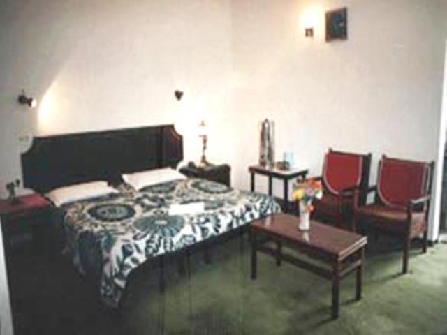 Hotel Preethi Palace Ooty Szoba fotó