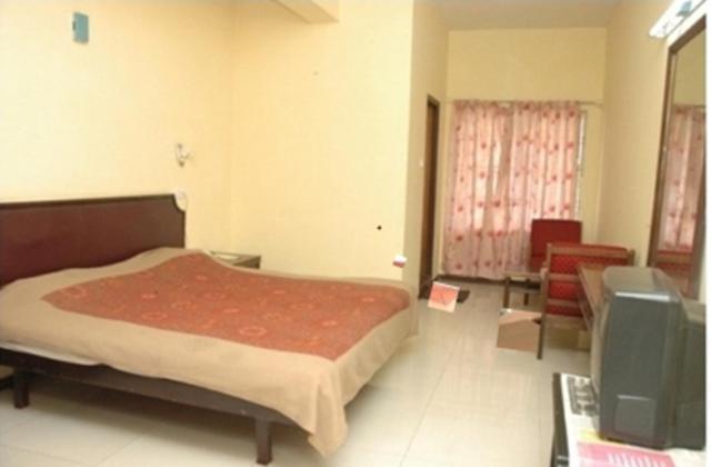Hotel Preethi Palace Ooty Szoba fotó