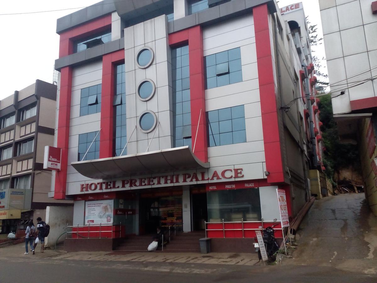 Hotel Preethi Palace Ooty Kültér fotó
